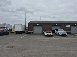 Photo 1- click for photo gallery